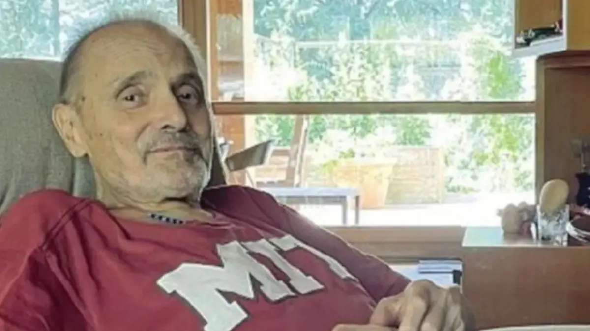 Oliviero Toscani shock: «Ho una malattia incurabile, non so quanto mi resta da vivere»