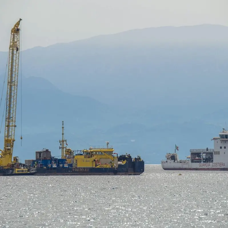 Riprendono le operazioni per il recupero del Bayesian: il relitto del superyacht sarà issato entro fine giugno