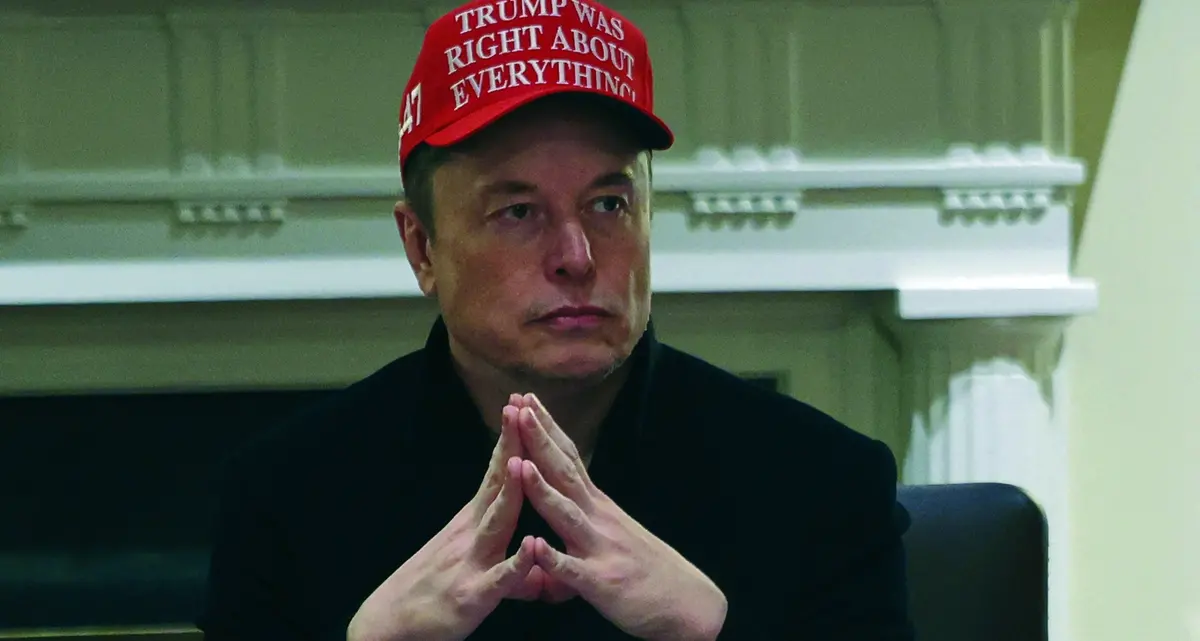 Tesla, bufera su Musk: maxi-causa sugli incidenti dei robotaxi e bonus da 30 miliardi per Elon