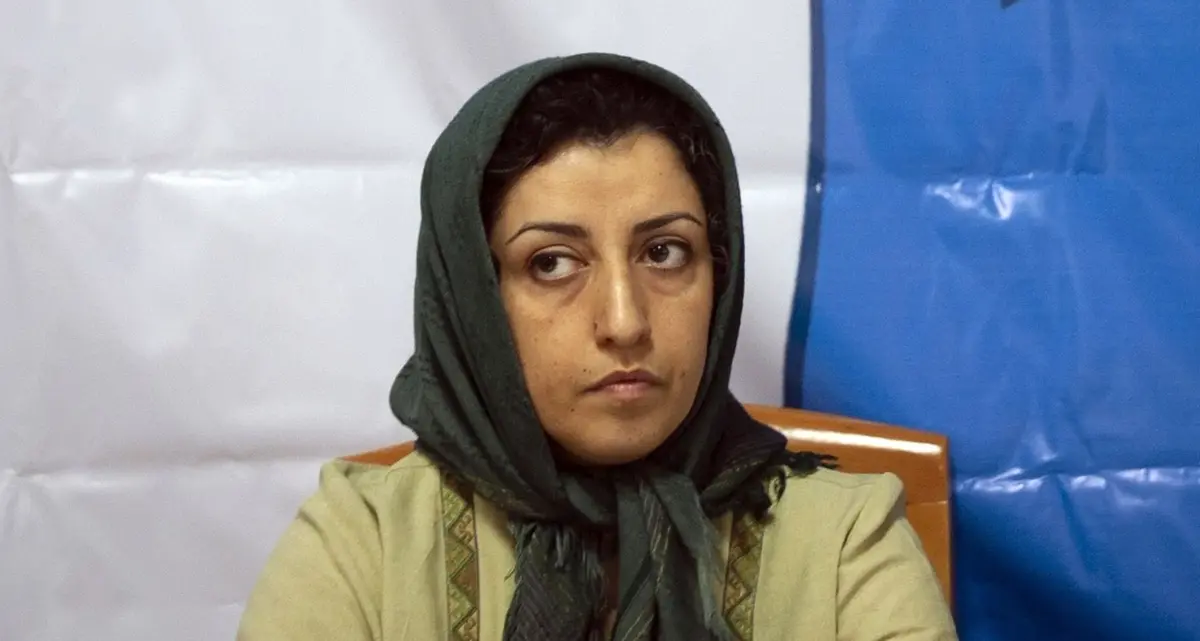 Iran, arrestata l’attivista premio Nobel Narges Mohammadi