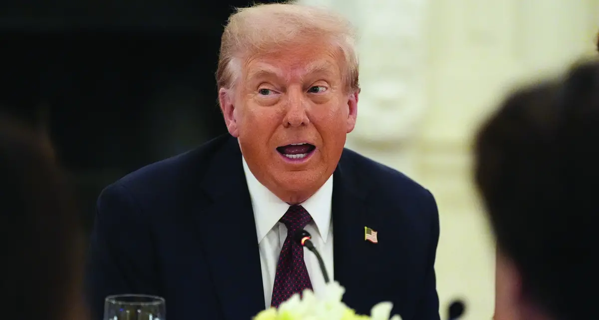 Messo alle corde dal caso Epstein, Donald Trump sceglie il silenzio