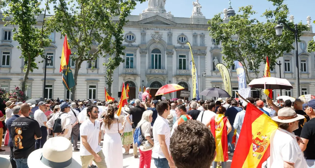 Sembra l’Italia, ma è la Spagna: toghe in sciopero contro la riforma