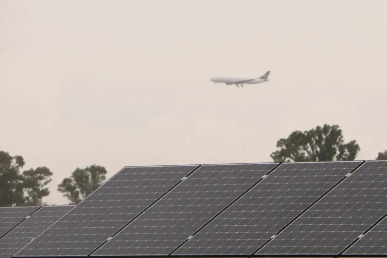 Nell\\'aeroporto di Roma Fiumicino il pi\\u00F9 grande impianto fotovoltaico in scalo europeo. , Agenzia Nova