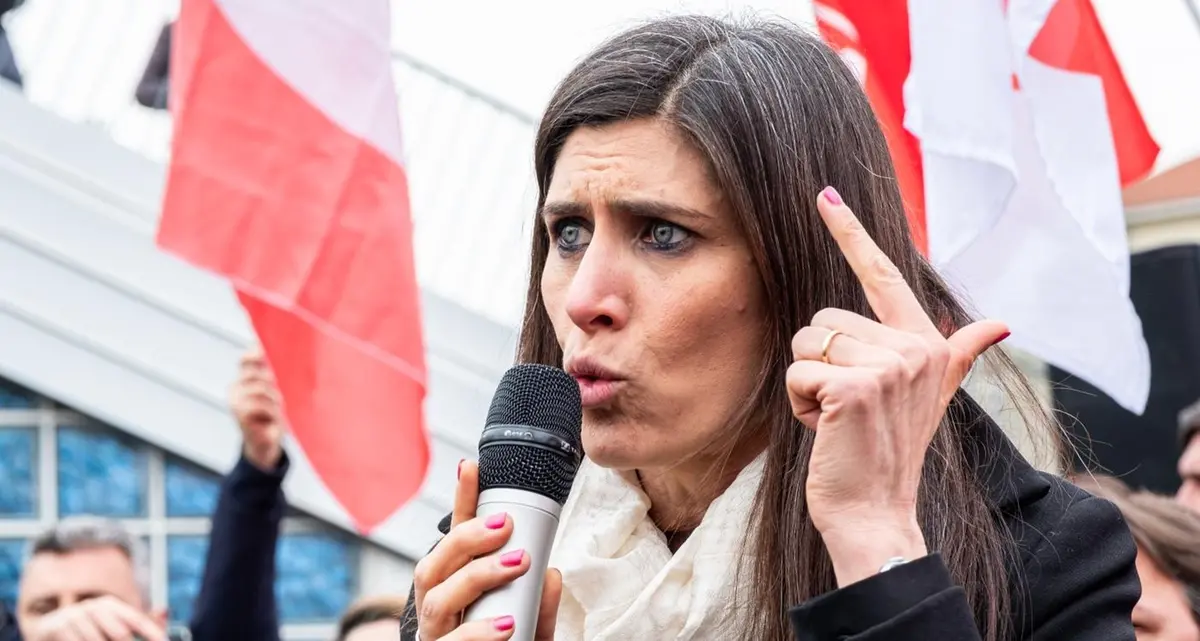 Chiara Appendino si dimette da vicepresidente M5S