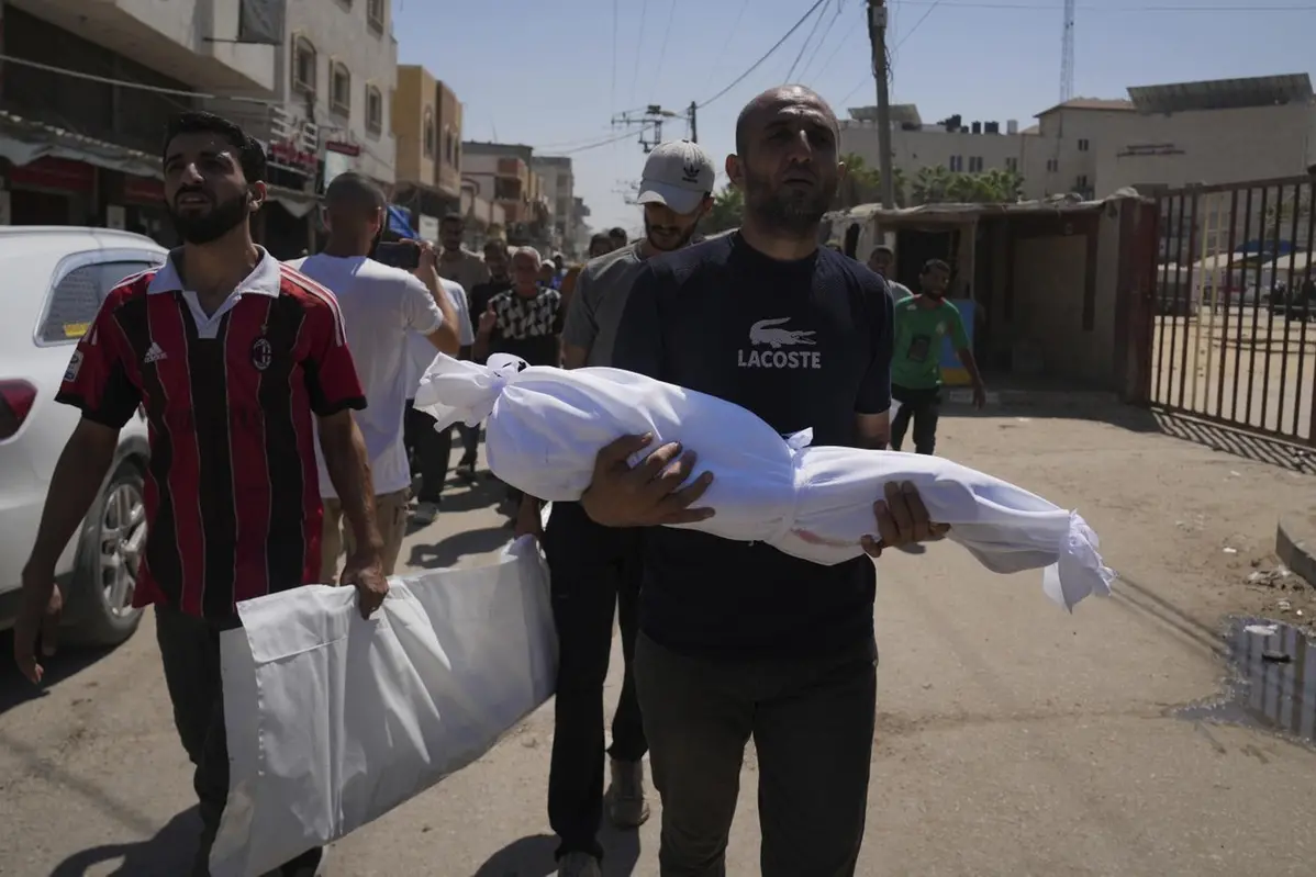 Ancora una strage a Gaza: almeno 80 morti. Al via anche un’indagine spagnola su Israele: tensione internazionale