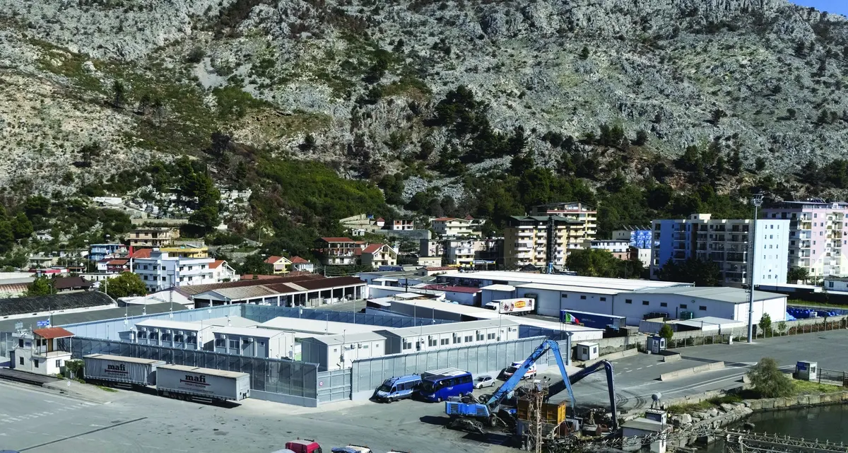 Il silenzio assordante delle autorità italiane sul Cpr in Albania