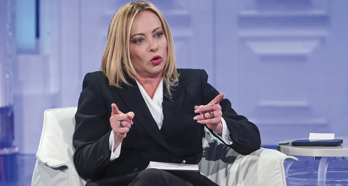 Referendum, Meloni avverte FI: «No al revival ’90»