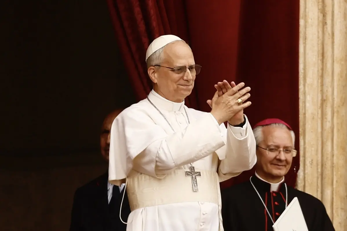 Regina Coeli , benedizione di Papa Leone XIV\\u2014 Citt\\u00E0 del Vaticano \\u2014 Domenica 11 Maggio 2025 - Cronaca - (foto di Cecilia Fabiano/ LaPresse) Regina Coeli , blessing of Pope Leone XIV\\u2014 Vatican City \\u2014 Sunday , May 11, 2025 - News - (photo by Cecilia Fabiano/LaPresse) , LAPRESSE