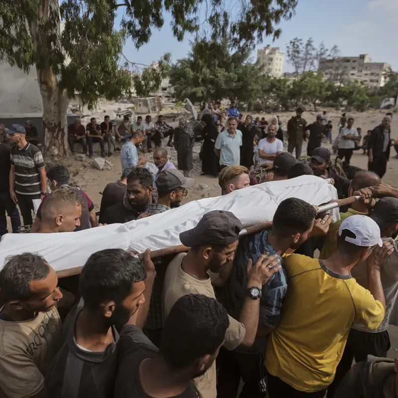 Gaza sotto attacco: 14 morti nei raid israeliani. Israele colpisce anche gli Houthi in Yemen