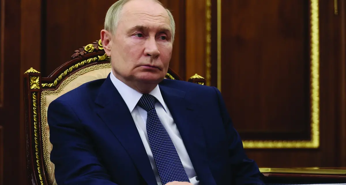 Putin irride l’Ucraina “corrotta” ma il suo regime vive di tangenti