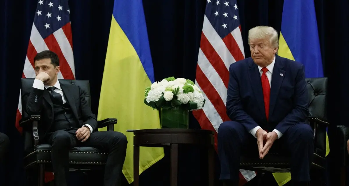 Trump sembra Putin: «Zelensky dittatore ha voluto la guerra»