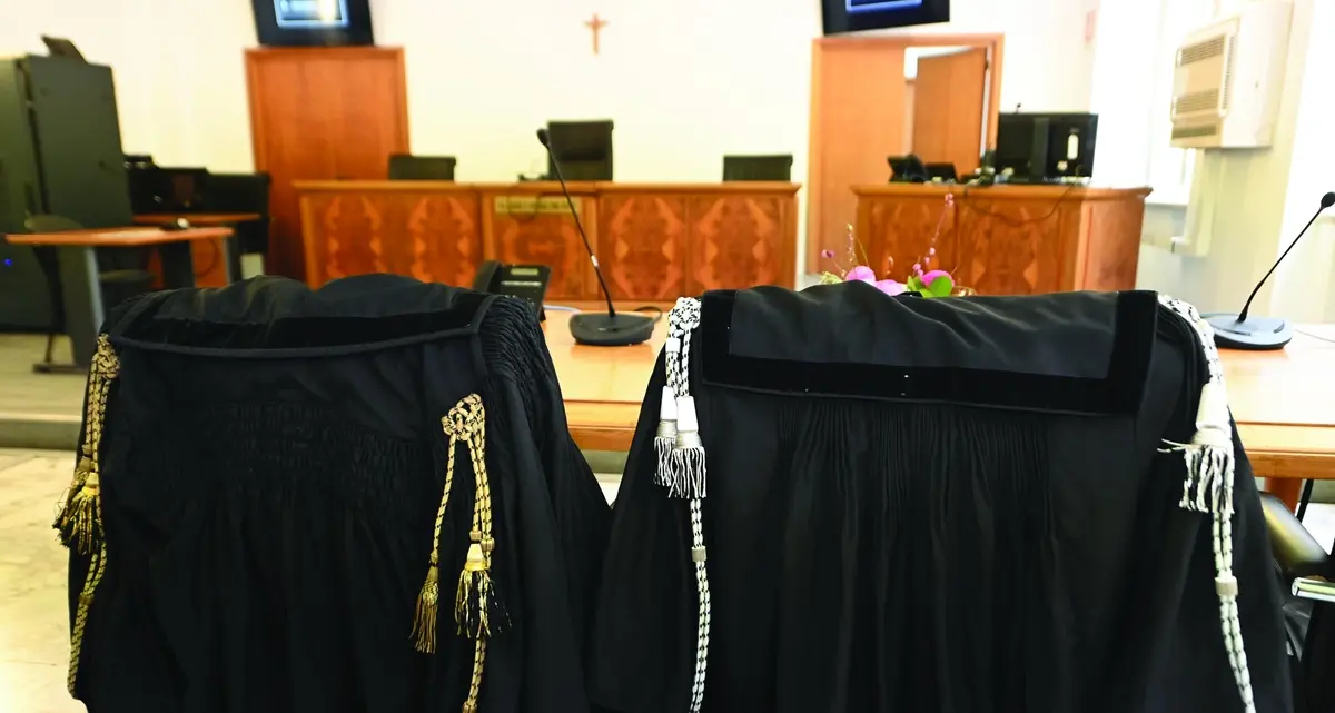 “Patrocinio a spese dello Stato, il diritto prevale sulla tassa inserita in Manovra”