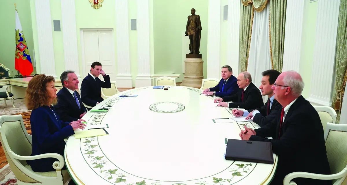 Putin vede Witkoff e minaccia l’Europa: «La Russia è pronta alla guerra con voi»