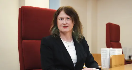 Il “caso Regno Unito” arriva alla Cedu: giudice trans ricorre contro la definizione legale di donna