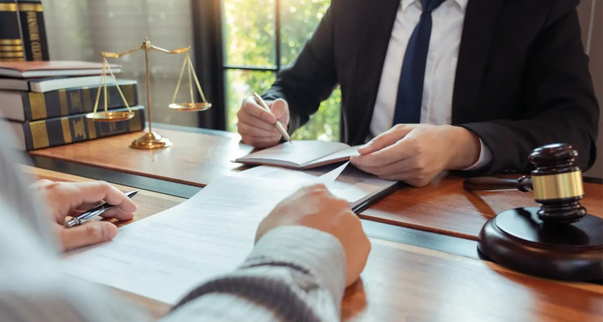 Rischi e insidie delle polizze per gli avvocati: una convenzione posta a tutela della professione