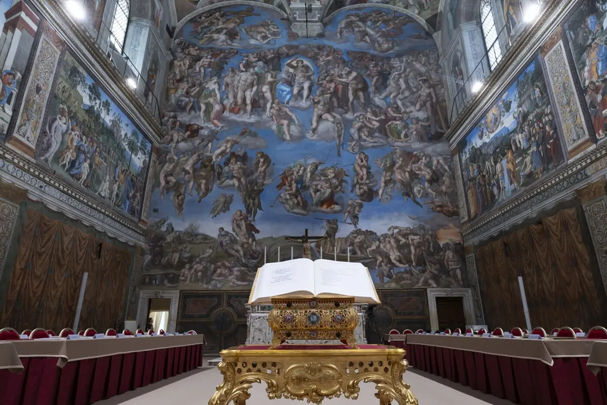 Allestimento della Cappella Sistina per il Conclave , UFFICIO STAMPA