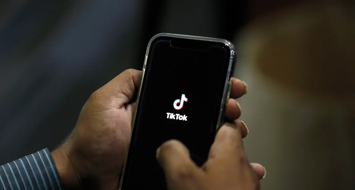 Usa-Cina, c’è l’accordo su Tik Tok per salvare l’app. Trump: “I giovani saranno molto contenti”