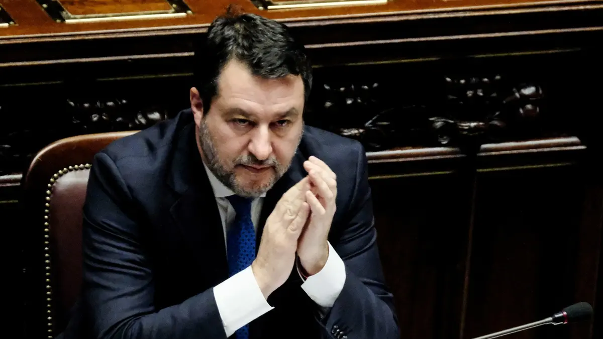 Matteo Salvini difende la ministra: «Daniela Santanchè resti al suo posto»