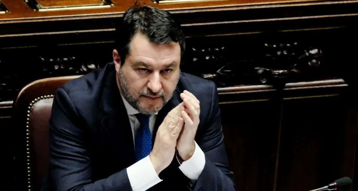 Matteo Salvini difende la ministra: «Daniela Santanchè resti al suo posto»