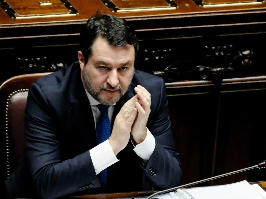 Matteo Salvini difende la ministra: «Daniela Santanchè resti al suo posto»