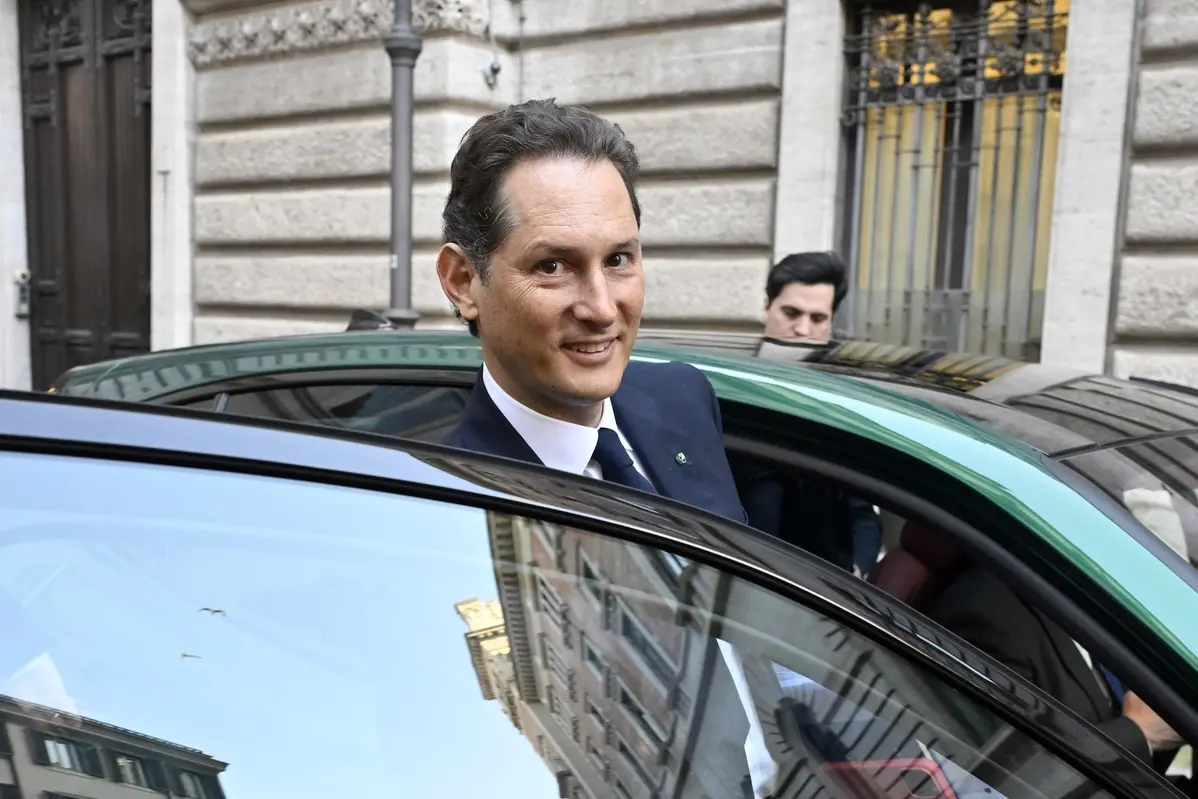 JOHN ELKANN FIAT , IMAGOECONOMICA