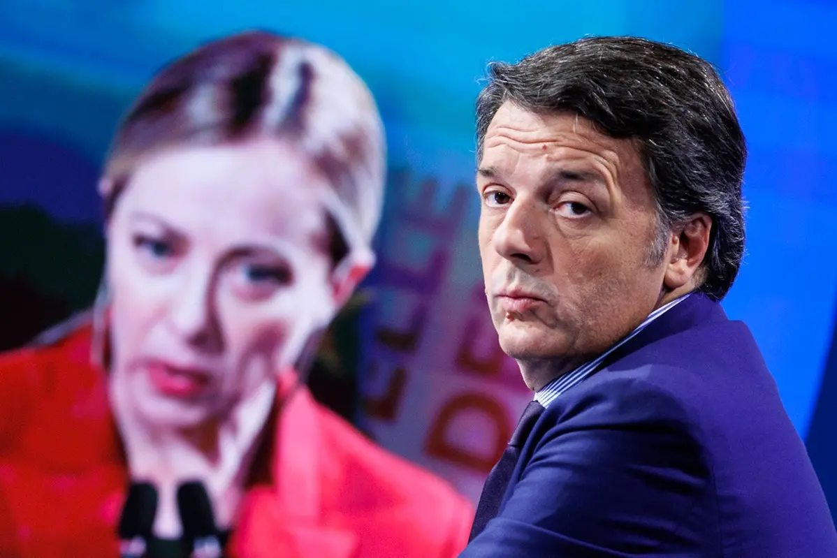 Foto Roberto Monaldo / LaPresse03-10-2023 Roma PoliticaTrasmissione tv &#x201c;Porta a Porta&#x201d;Nella foto Matteo Renzi, sullo schermo Giorgia Meloni03-10-2023 Rome (Italy)PoliticaTv program &#x201c;Porta a Porta&#x201d; In the pic Matteo Renzi