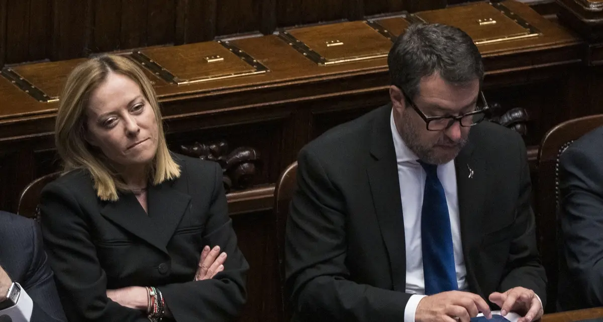 Legge elettorale, Meloni lancia il sasso e Salvini mastica amaro