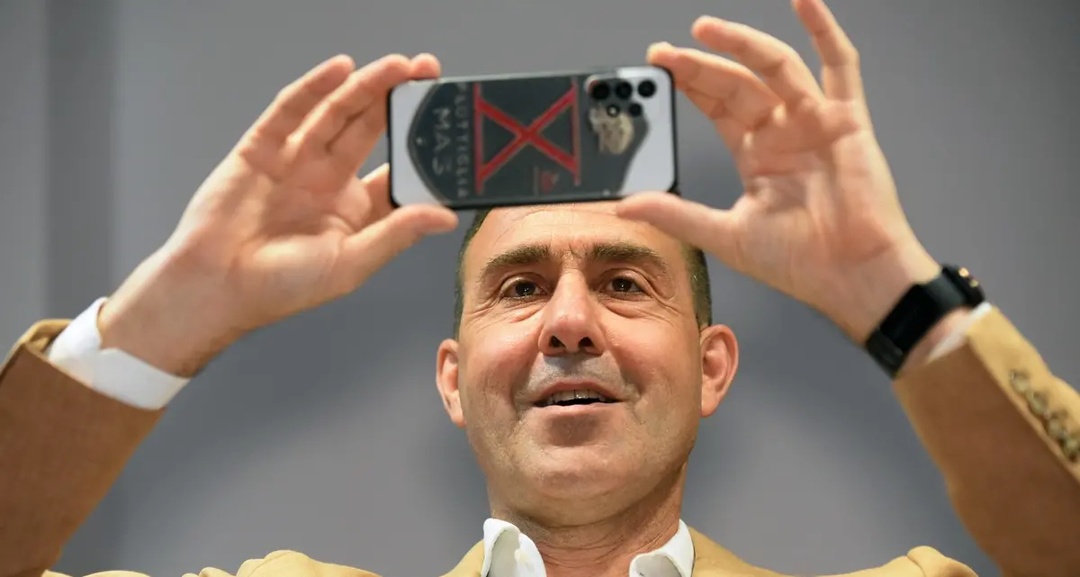 Vannacci dopo il Consiglio Federale: «I miei Team non si fermano, solo associazione culturale»