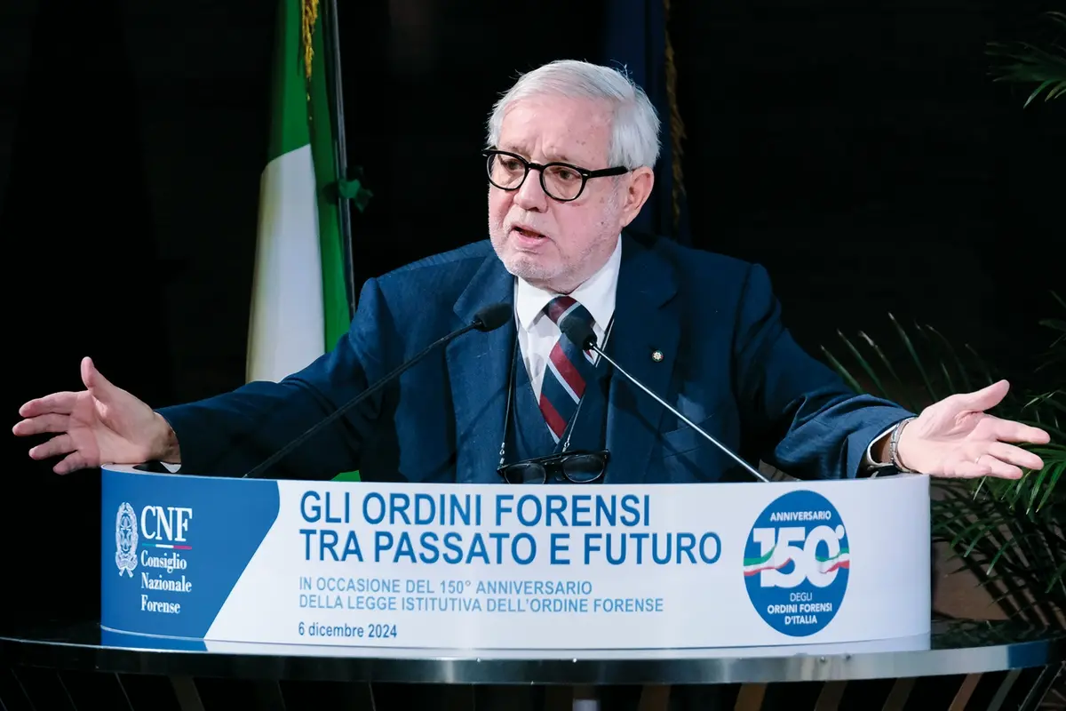 Il Presidente emerito della Corte Costituzionale Giovanni Maria Flick in occasione della cerimonia per i \\u2018150 anni dell\\\\\\'Ordine degli avvocati\\u2019 organizzata dal Consiglio nazionale forense a Roma Venerd\\u00EC 06 Dicembre 2024 (foto Mauro Scrobogna / LaPresse) The President Emeritus of the Constitutional Court Giovanni Maria Flick on the occasion of the ceremony for the \\u2018150 years of the Bar Association\\u2019 organized by the National Council of Lawyers in Rome on Friday December 06 2024. (Photo by Mauro Scrobogna / LaPresse) , LAPRESSE