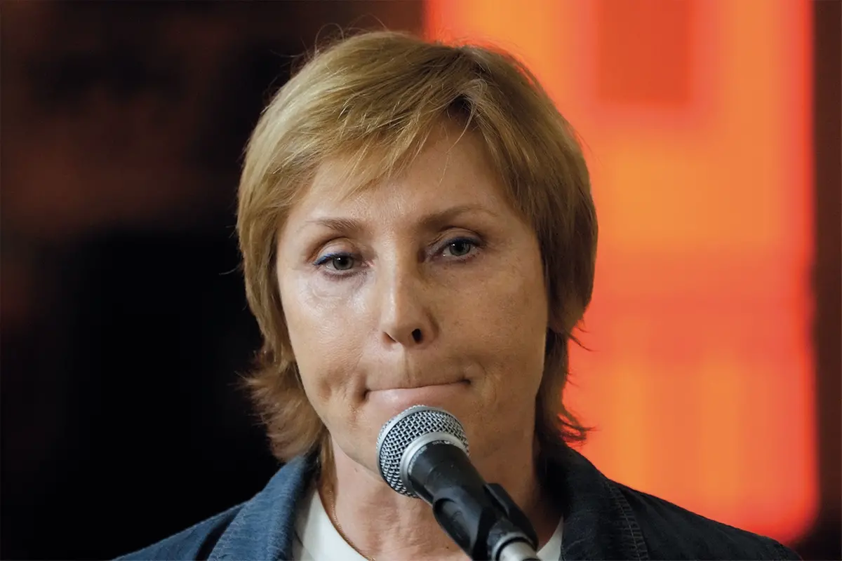 Russia\\'s Zhanna Agalakova, the former Paris-based Europe correspondent for Russian state-controlled broadcaster Channel One, gestures during a press conference at Reporters Without Borders headquarters, Tuesday, March 22, 2022 in Paris. Zhanna Agalakova resigned as the war broke out in Ukraine. (AP Photo/Francois Mori) , AP