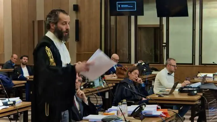 Bibbiano, l’affondo di Canestrini: «Un’enorme balla giudiziaria»
