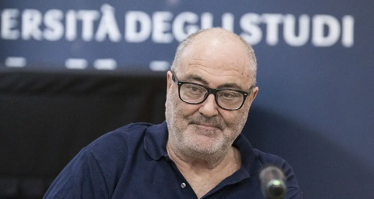Estate che vai, galassia centrista che trovi. Sotto la “tenda” di Bettini c’è di tutto...