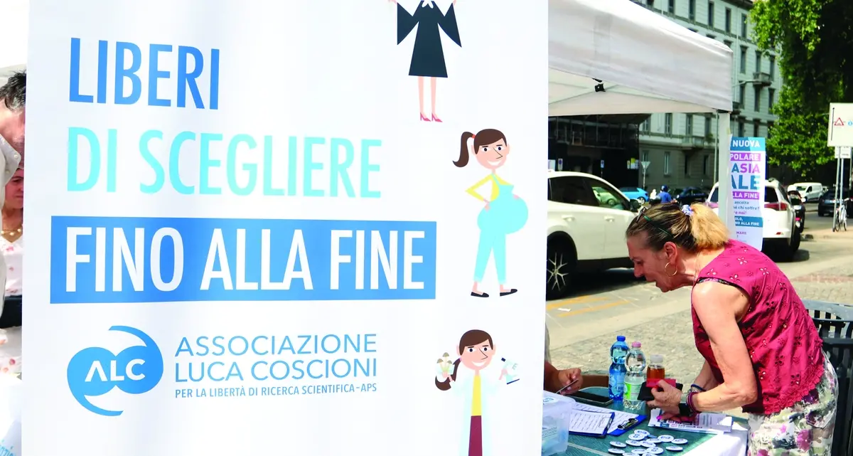Il Tar Lombardia dichiara inammissibile il ricorso sul suicidio assistito: «Ferita alla democrazia partecipativa»