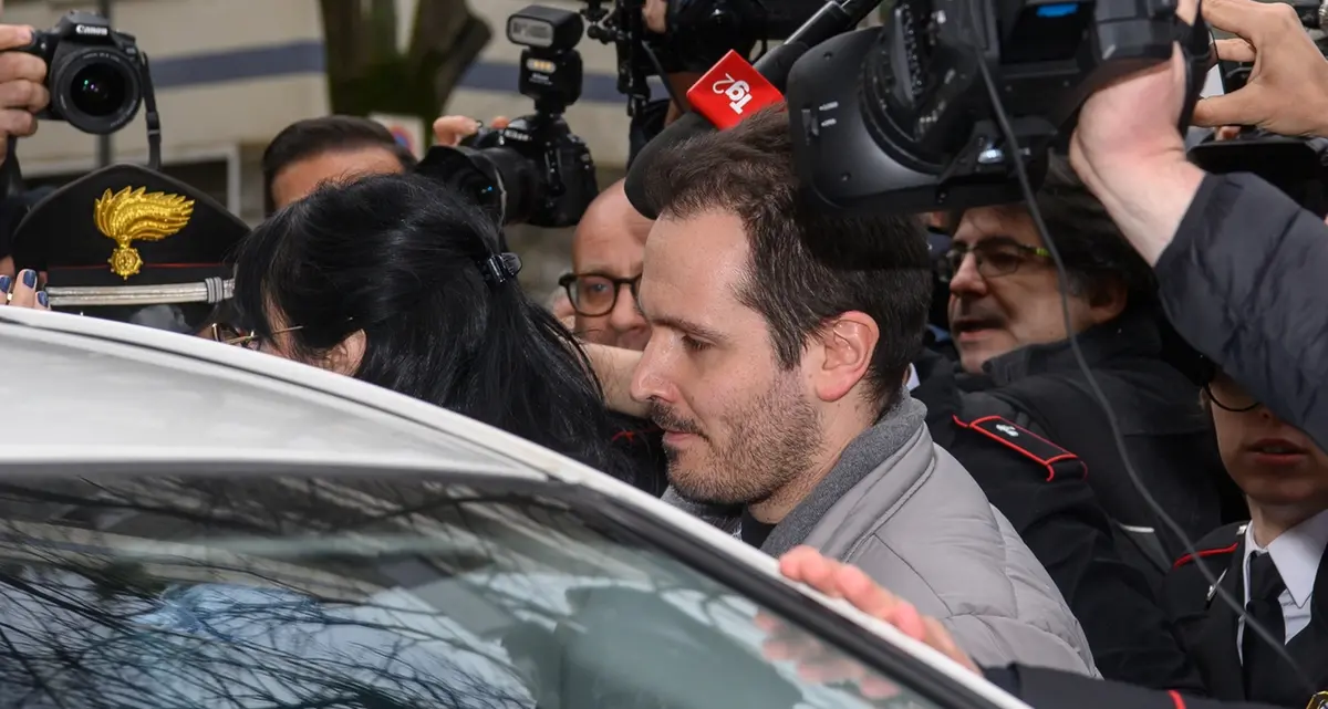 Atti segreti e gossip, a Garlasco continua il delirio mediatico
