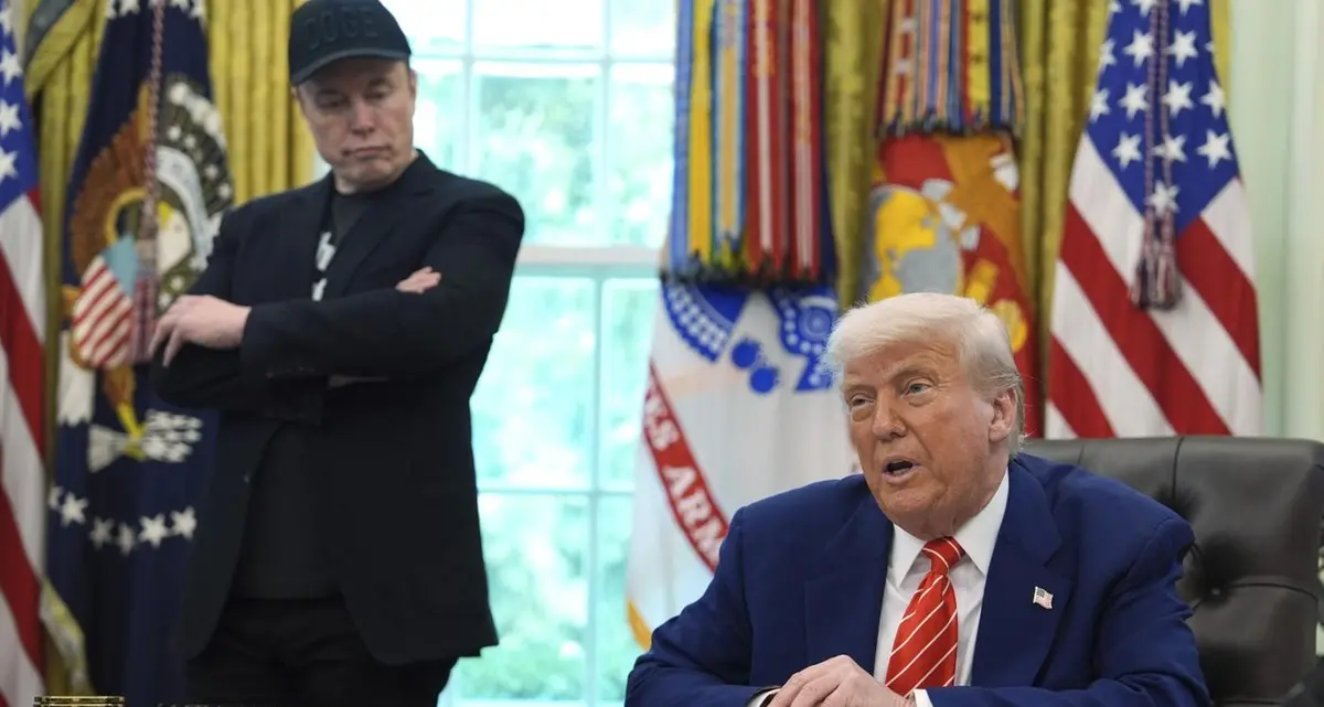 Elon Musk, il miliardario si scusa con Trump e annuncia test pubblici per i veicoli autonomi