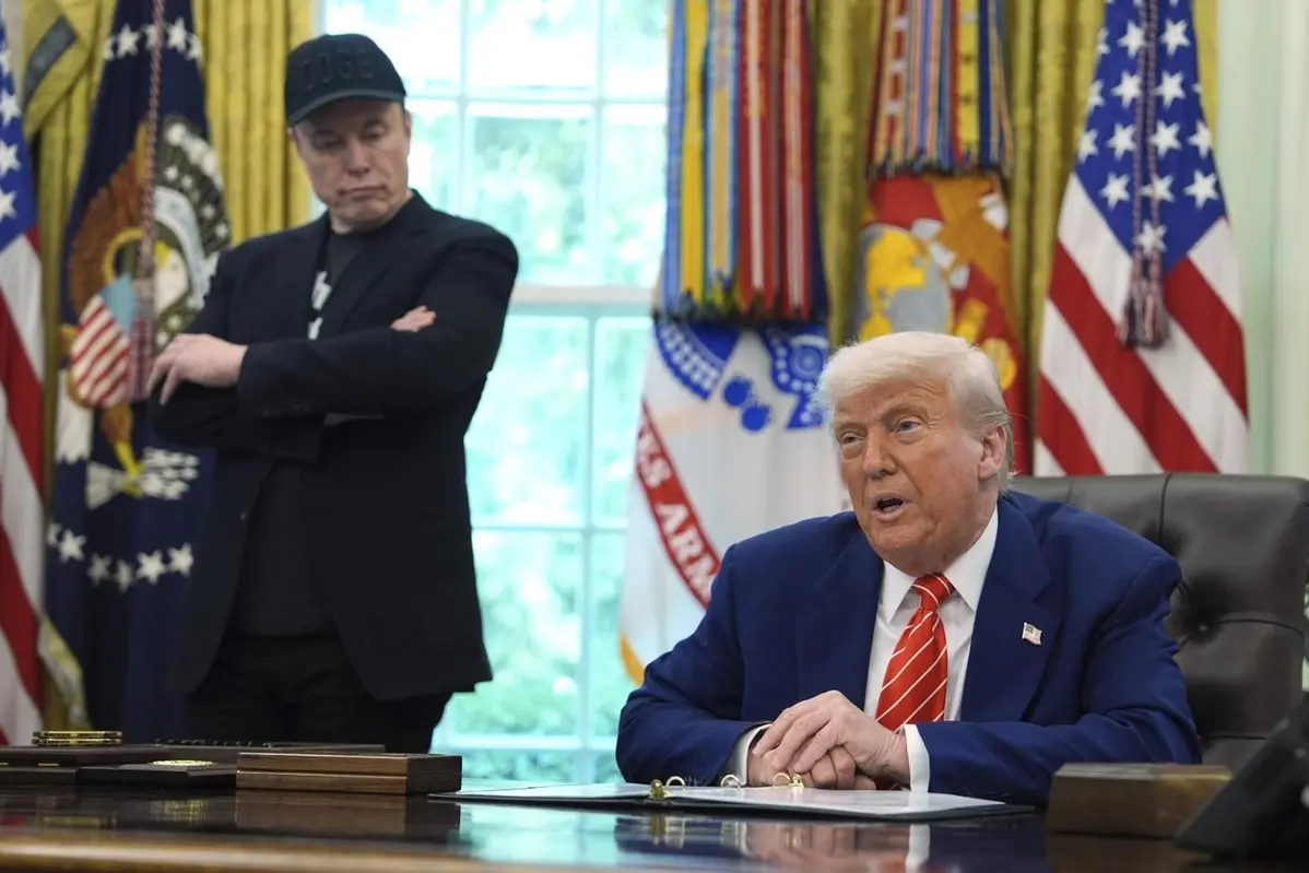 Elon Musk e Trump alla Casa Bianca , APN