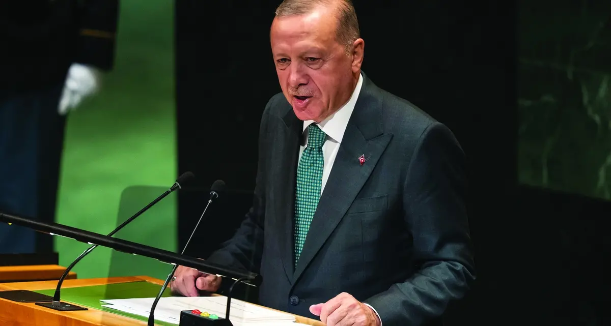 Erdogan scatenato: chi sponsorizza la cultura LGBTQ andrà in prigione