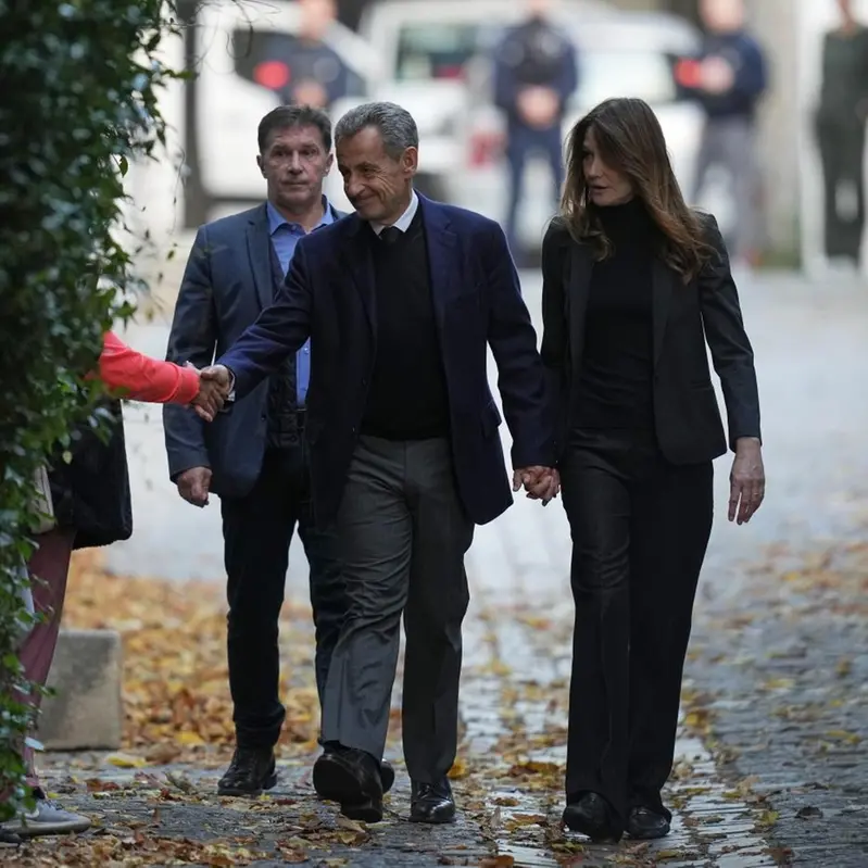 Sarkozy va in carcere, l’indignazione degli avvocati: «Giorno funesto»