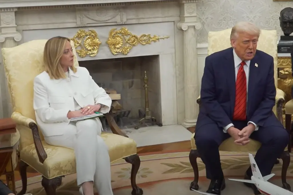 GIORGIA MELONI PRESIDENTE DEL CONSIGLIO, DONALD TRUMP PRESIDENTE USA , IMAGOECONOMICA
