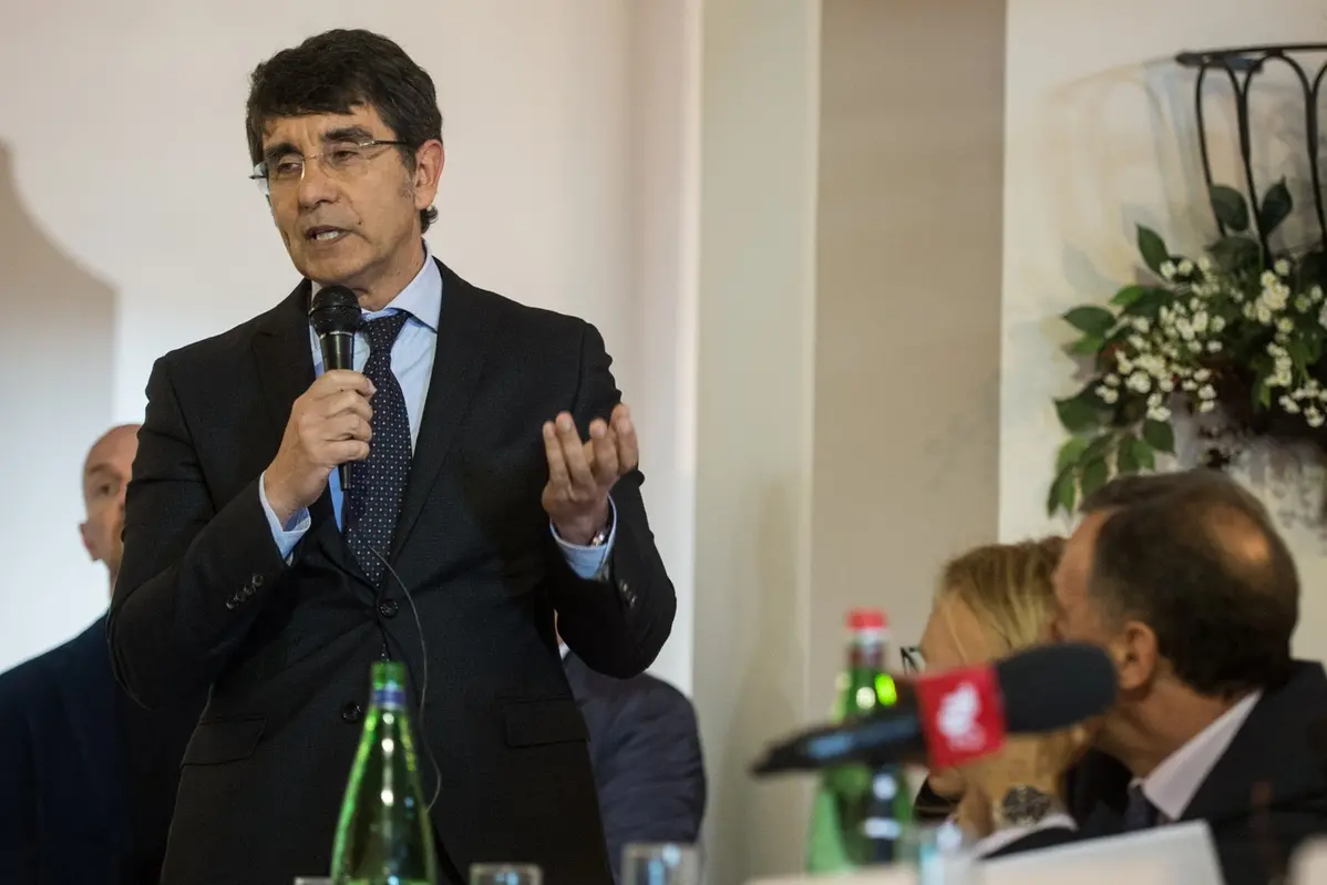 Stefano Carmine De Michele , IMAGOECONOMICA