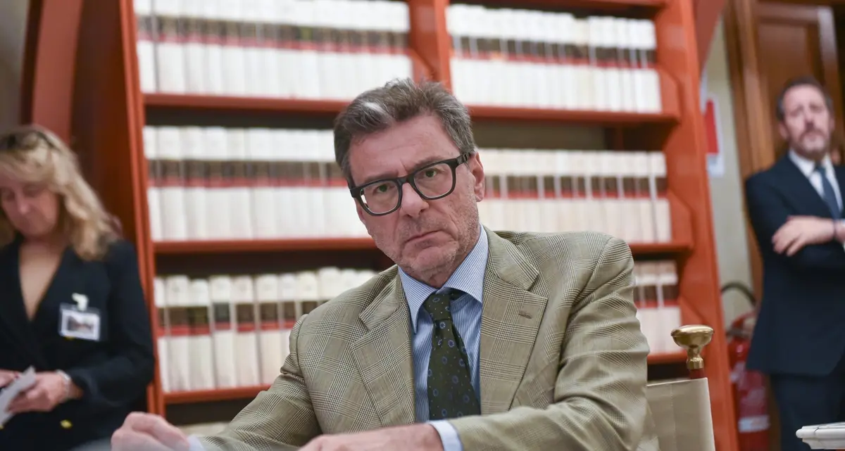 Giorgetti: «Manovra per famiglie e lavoratori»