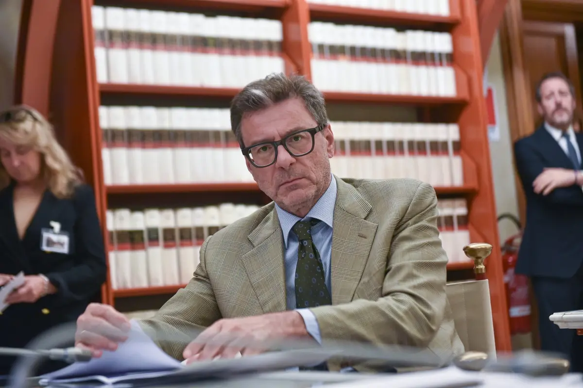 GIORGETTI MINISTRO ECOMOMIA , IMAGOECONOMICA