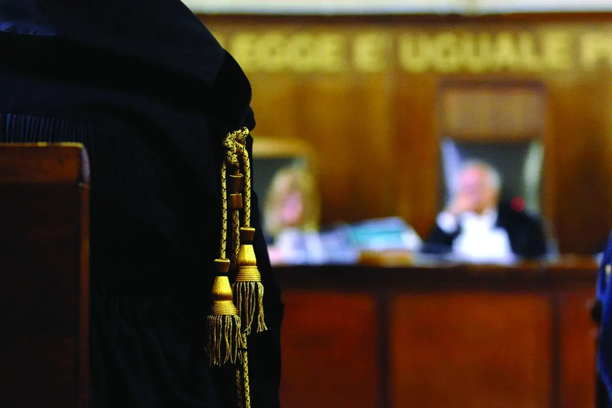 AULA DEL TRIBUNALE PROCESSO AVVOCATO AVVOCATI TOGA