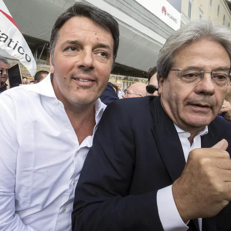 Il Pd s’interroga sul “peso” del M5S. E Renzi attacca Gentiloni...