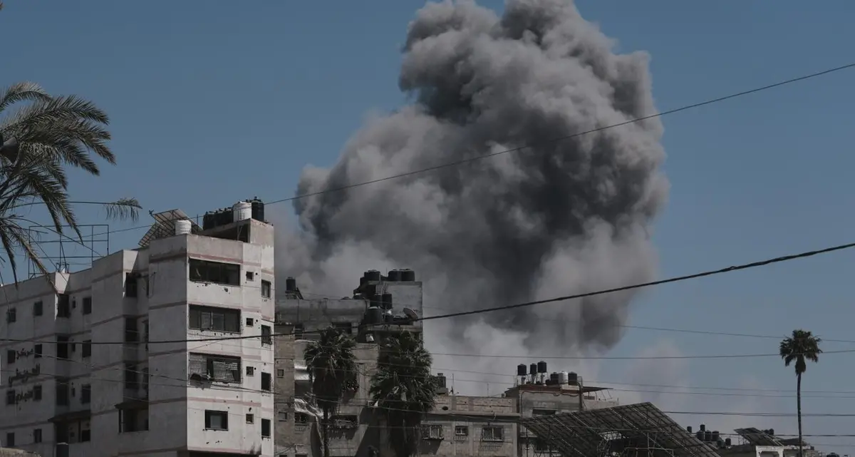 Hamas risponde alla proposta USA per il cessate il fuoco a Gaza: ostaggi in più fasi e garanzia americana