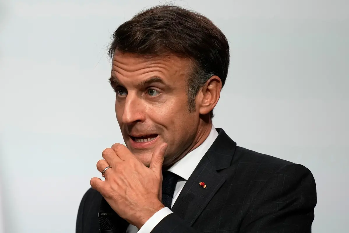 French President Emmanuel Macron delivers a speech after inaugurating the Fabriqu\\u00E9 en France (Made in France) exhibition at the Elysee Palace in Paris, Friday, Oct.25, 2024. (AP Photo/Louise Delmotte, Pool) , APN