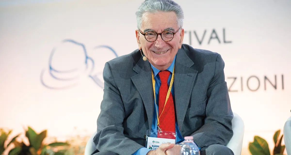 Pasquino: «Voterò cinque sì ma su Gaza il centrosinistra (in parte) sbaglia»