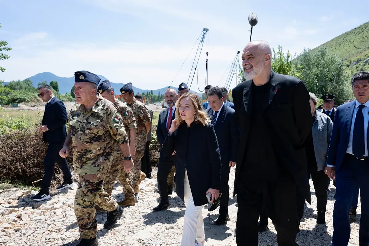 GENERALE GIANCARLO GAMBARDELLA GIORGIA MELONI PRESIDENTE DEL CONSIGLIO EDI RAMA PRIMO MINISTRO DELLA REPUBBLICA DI ALBANIA , IMAGOECONOMICA