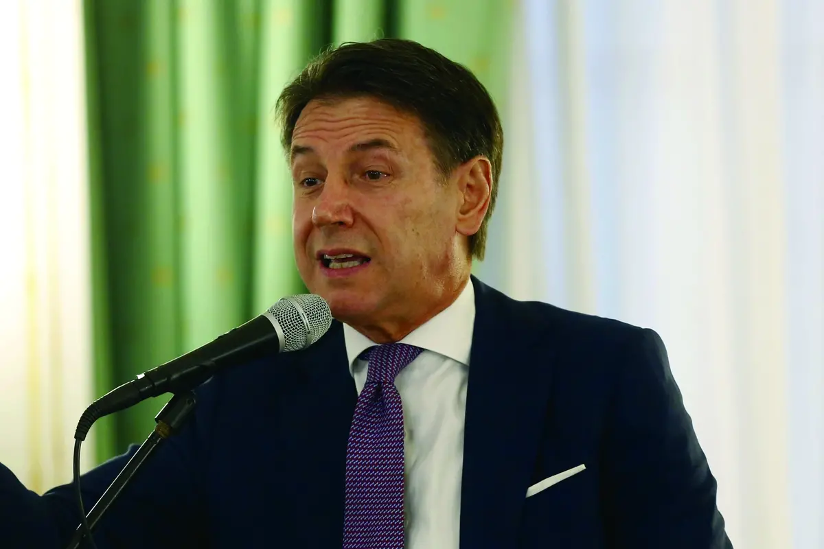 GIUSEPPE CONTE PRESIDENTE M5S , IMAGOECONOMICA