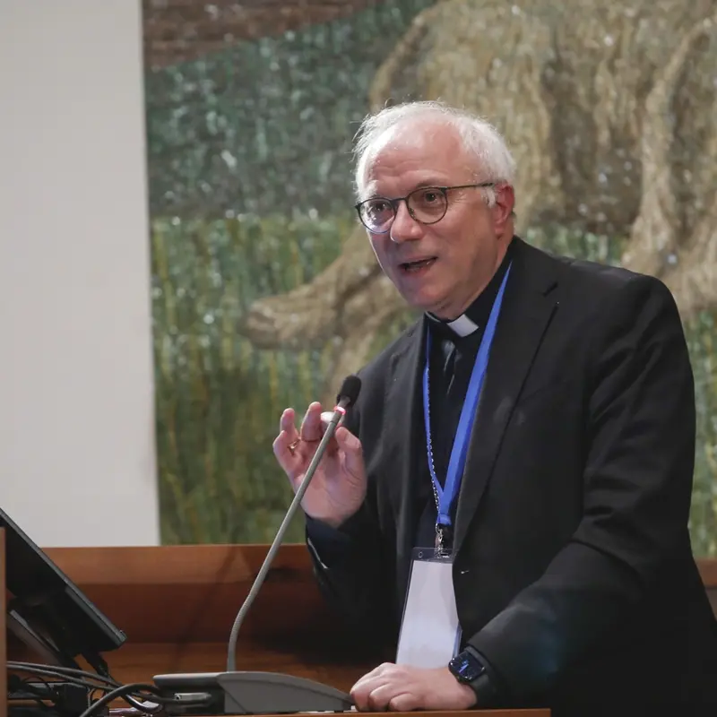 Monsignor Baturi sul fine vita: «Non esiste un diritto alla morte, ma un dovere alla dignità del vivere»